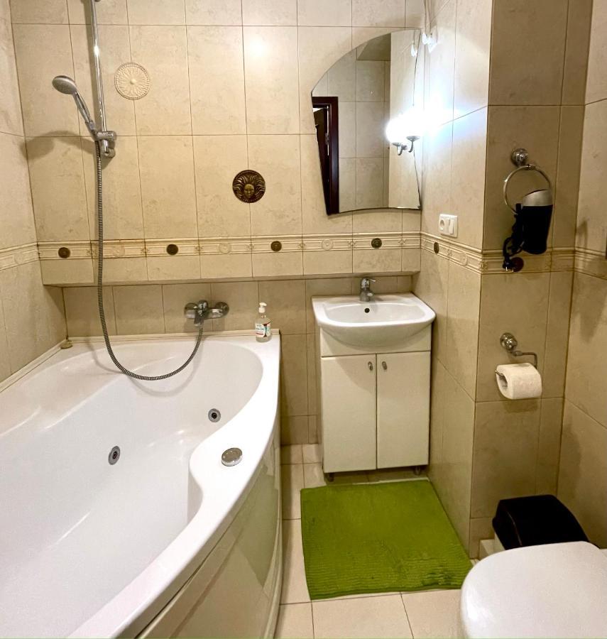 Apartamento Бакулина 14 Jarkov Exterior foto